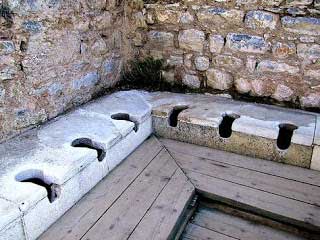 Toilets - Roman